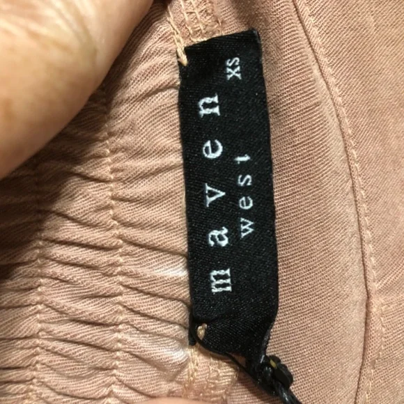 Maven West Fray Shorts NWT Size XS. (B) - Picture 3 of 4